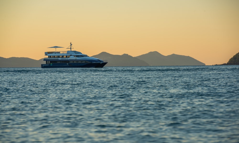 Whitsunday Islands Sunset Dinner Cruise