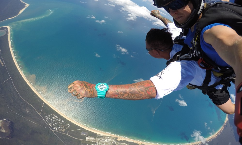串联高空跳伞体验 - 费沙岛（彩虹海滩）